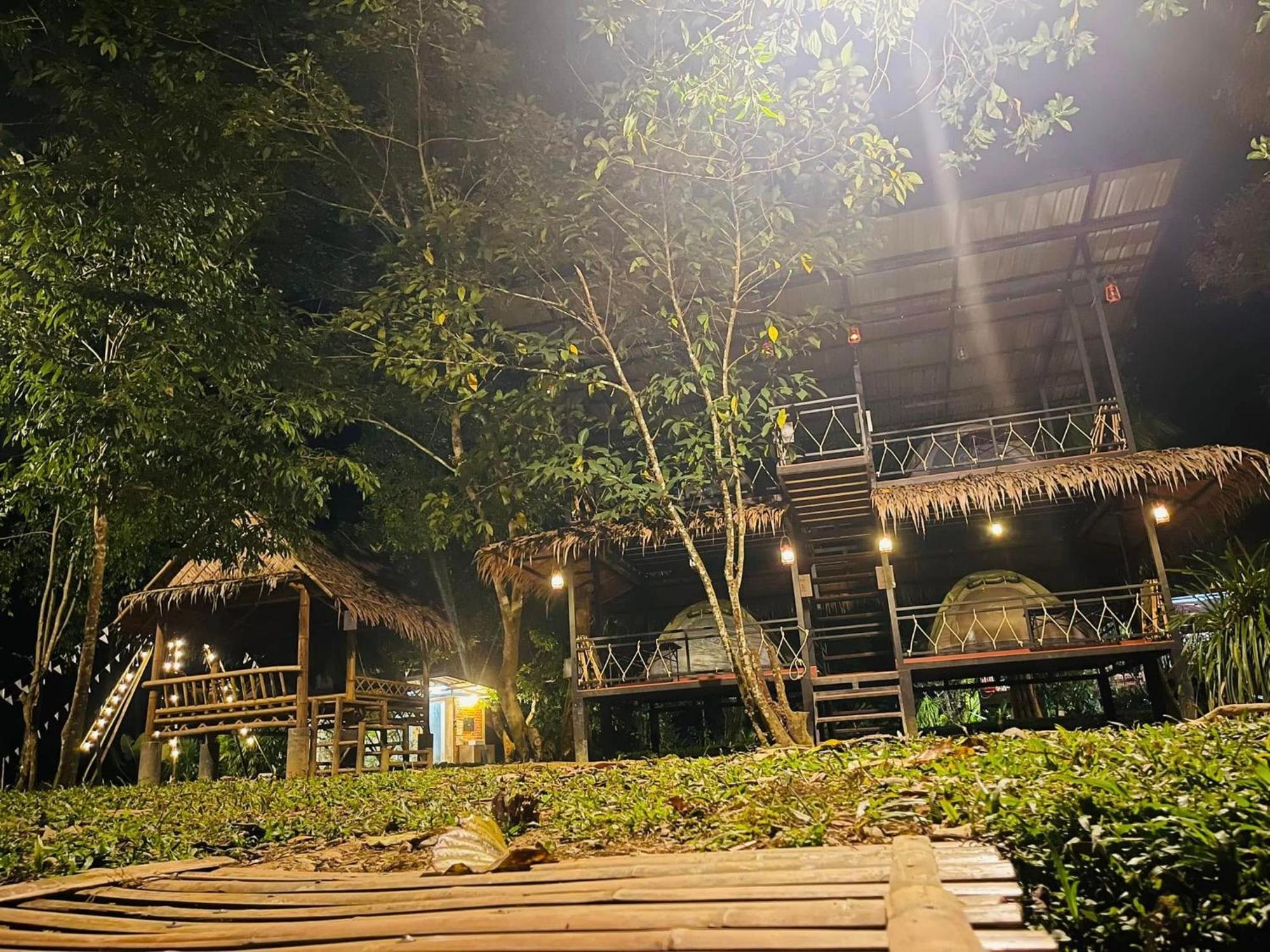 Khaosok Monkeys & River Camps Khao Sok National Park Exterior foto