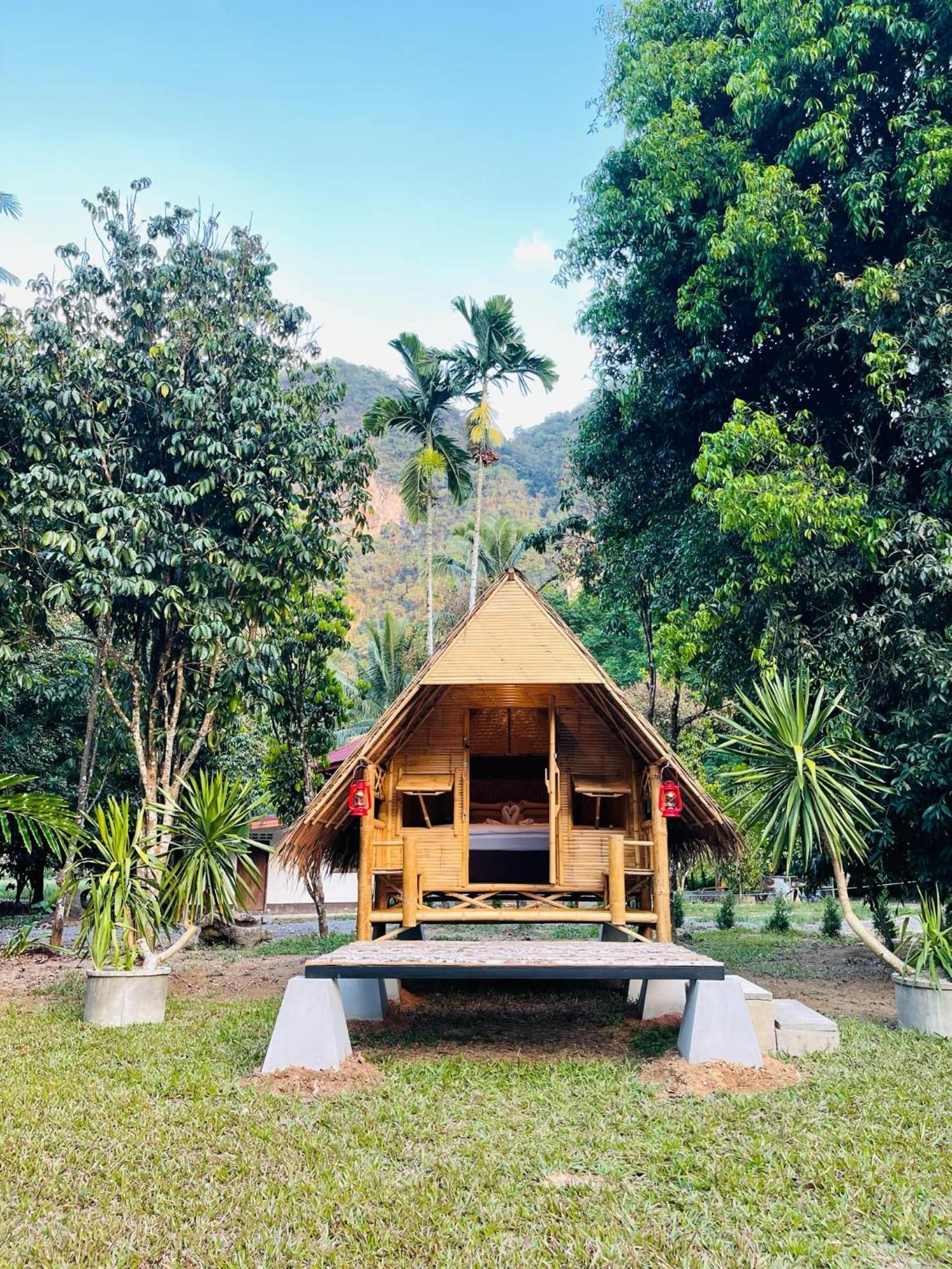 Khaosok Monkeys & River Camps Khao Sok National Park Exterior foto